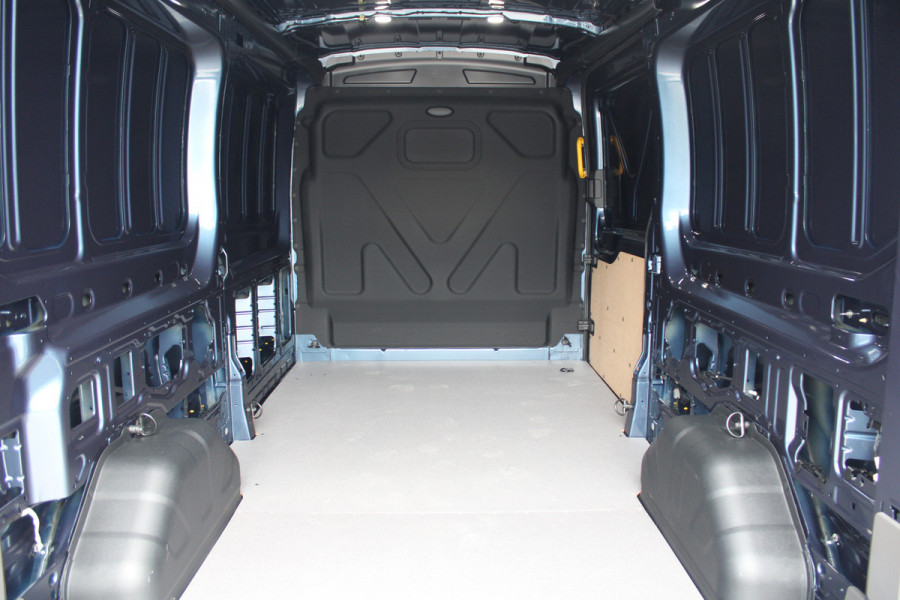 Ford Transit 350 2.0 TDCI L3H2 Limited 165pk - Adaptive Cruise - Luchtvering - Blind Spot - 360 camera - Navigatie - Stoel-Stuurverwarming -
