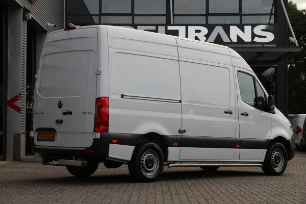 Mercedes-Benz Sprinter 315 CDI | Aut. | L2H2 | 3.5t trekgewicht | Navi | RWD | Clima..