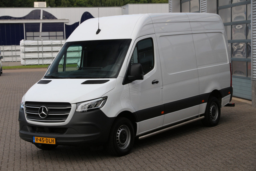 Mercedes-Benz Sprinter 315 CDI | Aut. | L2H2 | 3.5t trekgewicht | Navi | RWD | Clima..