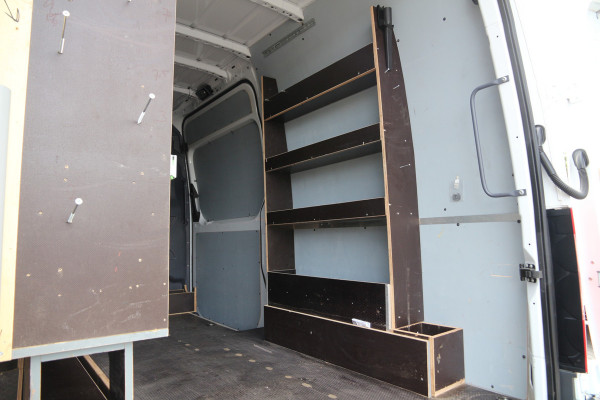 Mercedes-Benz Sprinter 315 CDI | Aut. | L2H2 | 3.5t trekgewicht | Navi | RWD | Clima..