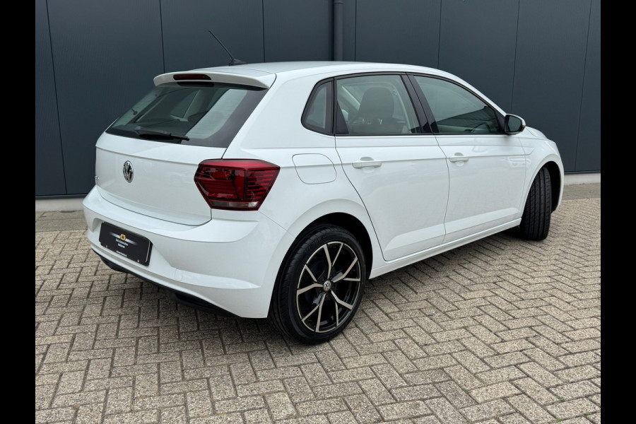 Volkswagen Polo 1.0 TSI * Navigatie * Lichtmetaal * AppleCarPlay *