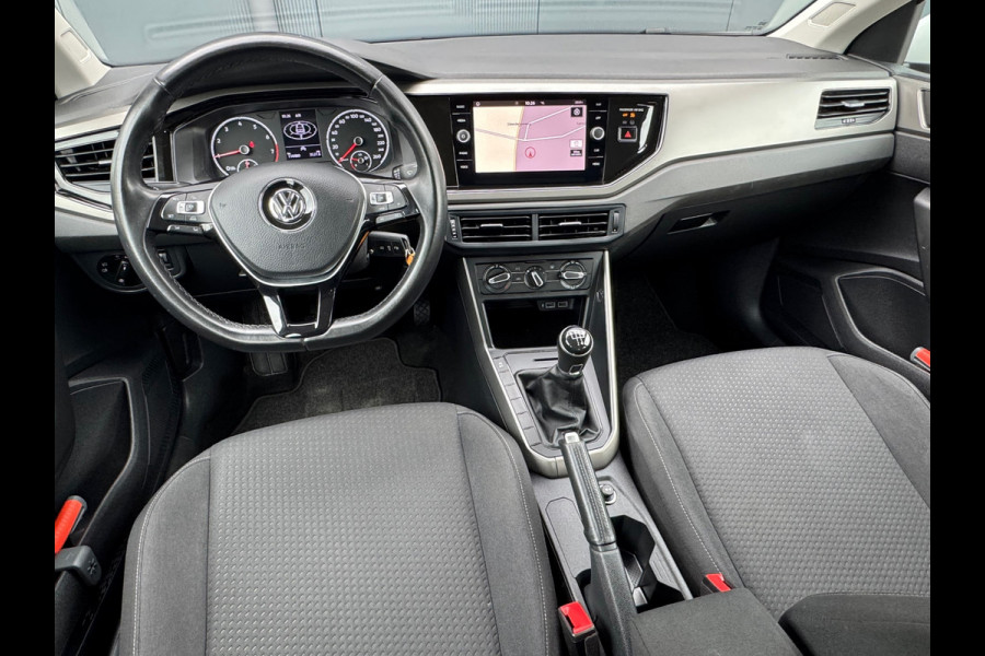 Volkswagen Polo 1.0 TSI * Navigatie * Lichtmetaal * AppleCarPlay *