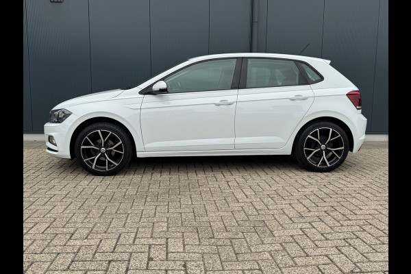 Volkswagen Polo 1.0 TSI * Navigatie * Lichtmetaal * AppleCarPlay *