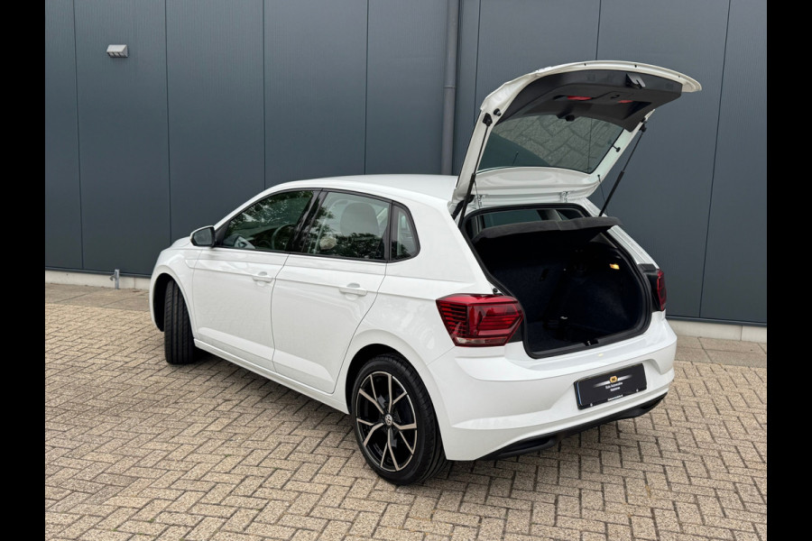 Volkswagen Polo 1.0 TSI * Navigatie * Lichtmetaal * AppleCarPlay *