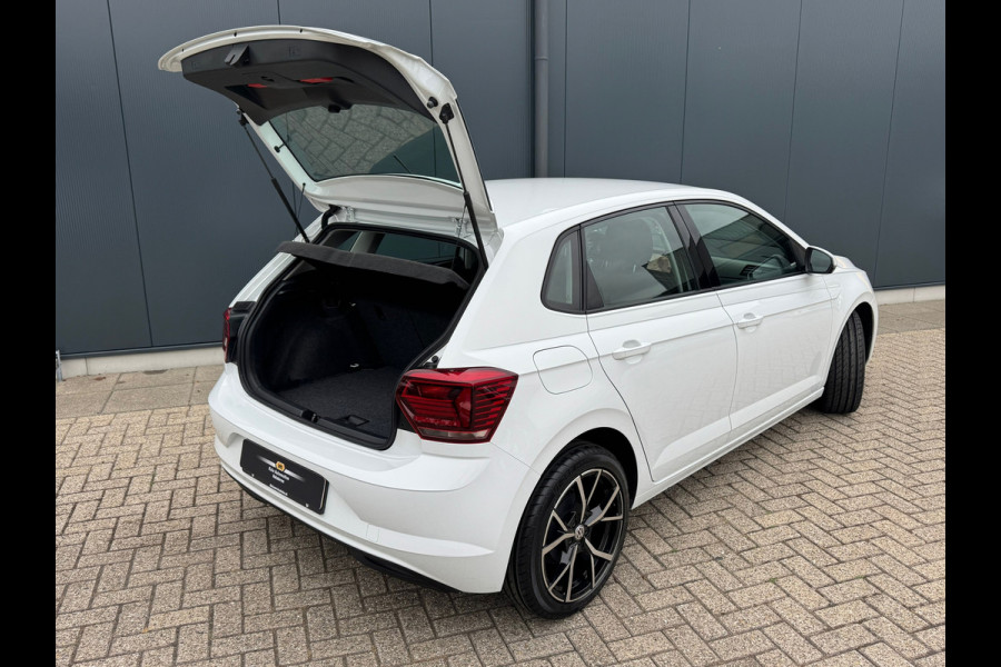 Volkswagen Polo 1.0 TSI * Navigatie * Lichtmetaal * AppleCarPlay *