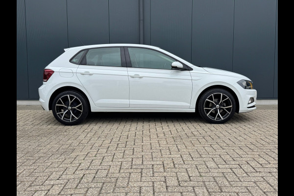 Volkswagen Polo 1.0 TSI * Navigatie * Lichtmetaal * AppleCarPlay *