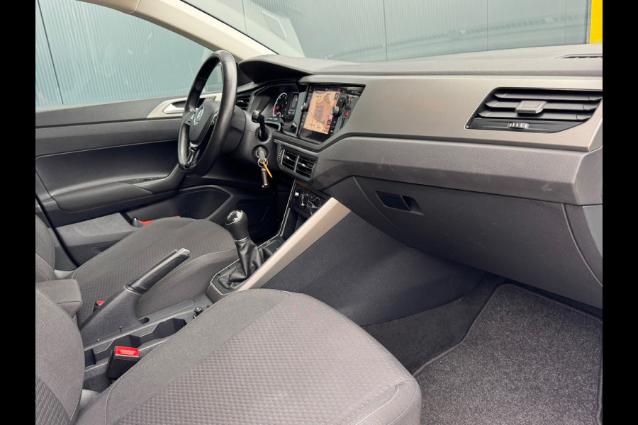 Volkswagen Polo 1.0 TSI * Navigatie * Lichtmetaal * AppleCarPlay *