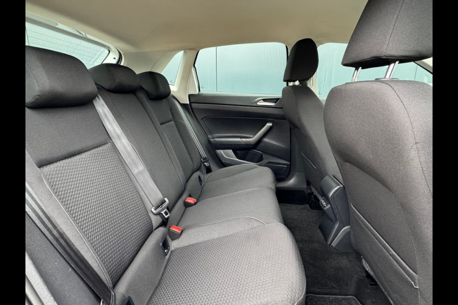 Volkswagen Polo 1.0 TSI * Navigatie * Lichtmetaal * AppleCarPlay *