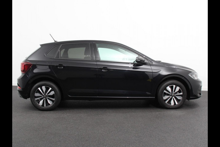 Volkswagen Polo 1.0 TSI Move | DEMO ! | Navigatie App Connect / Android Auto / Apple Carplay Climate Control Parkeer sensoren Lichtmetalen Velgen Dab Digitale Cockpit