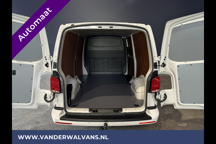 Volkswagen Transporter 2.0 TDI 150pk Automaat L2H1 Euro6 Airco | 2500kg Trekhaak | Velgen | Navigatie | Apple Carplay android auto, cruisecontrol, parkeersensoren