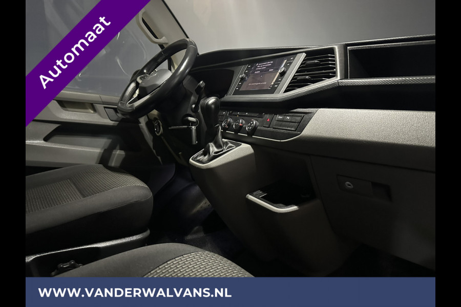Volkswagen Transporter 2.0 TDI 150pk Automaat L2H1 Euro6 Airco | 2500kg Trekhaak | Velgen | Navigatie | Apple Carplay android auto, cruisecontrol, parkeersensoren