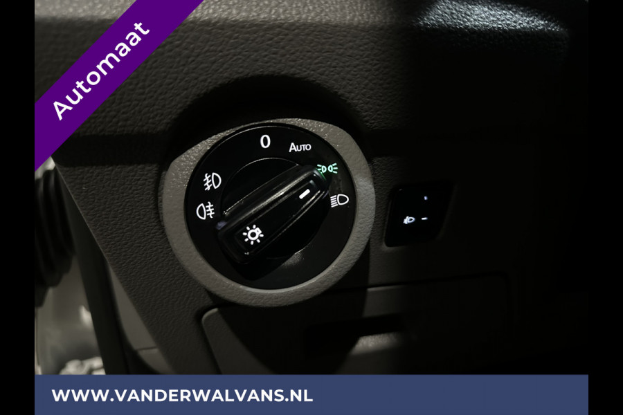 Volkswagen Transporter 2.0 TDI 150pk Automaat L2H1 Euro6 Airco | 2500kg Trekhaak | Velgen | Navigatie | Apple Carplay android auto, cruisecontrol, parkeersensoren