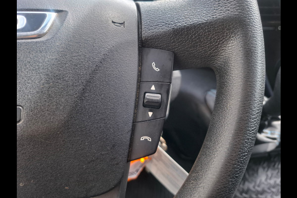 Iveco Daily 3.0I CNG EURO-6 375 35S14N Automaat HIAB Kraan Laadbak 3-Persoons Ecc Trekhaak Camera Blue power Alpine 2-Din Infotainment Sys. Bluetooth Opbergkasten Betonplex Vloer Compressed Natural Gas (CNG) Voertuig 1e Eigenaar Euro 6
