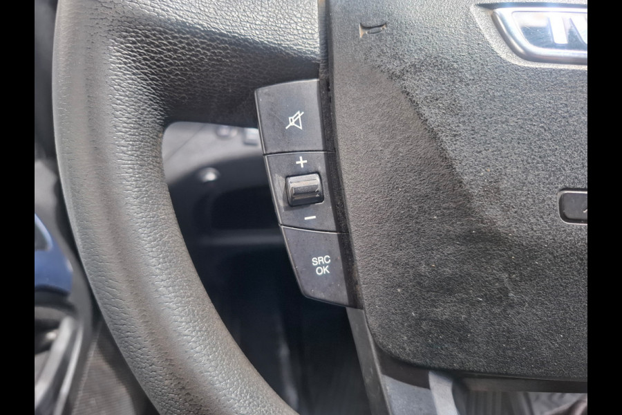 Iveco Daily 3.0I CNG EURO-6 375 35S14N Automaat HIAB Kraan Laadbak 3-Persoons Ecc Trekhaak Camera Blue power Alpine 2-Din Infotainment Sys. Bluetooth Opbergkasten Betonplex Vloer Compressed Natural Gas (CNG) Voertuig 1e Eigenaar Euro 6