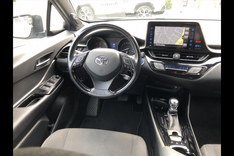 Toyota C-HR 1.8 Hybrid Style Bi-Tone | Trekhaak, JBL, LED Pakket, Navigatie, Dodehoekherkenning, Parkeersensoren, Stoel + Stuurverwarming
