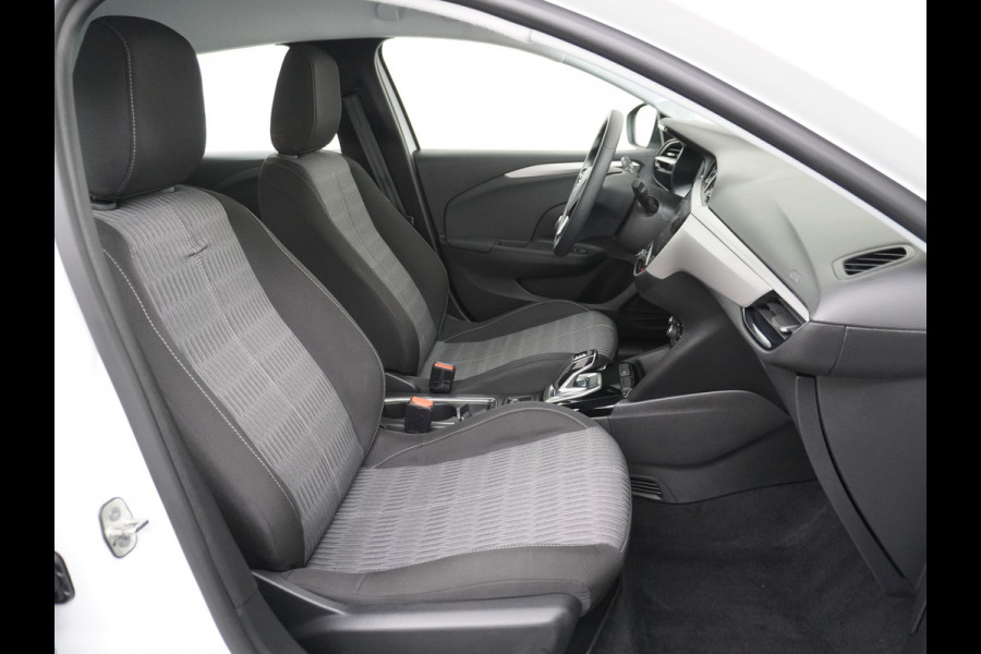 Opel CORSA-E 50kWh Autom. Apple Carplay Android Auto Warmtepomp Navi* Ecc Cruise Control DAB Keyless Edition Rijstrooksensor Isofix Regen-Lichtsensor Bluetooth Verkeersbord detectie Connected services Nieuwprijs €30.797,-