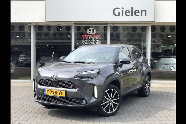 Toyota Yaris Cross 1.5 Hybrid GR Sport | Trekhaak, Parkeersensoren, Half Leer, Elektrische achterklep, Smart Connect, Stoelverwarming