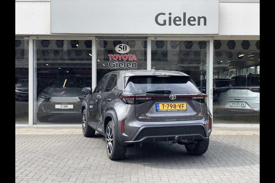Toyota Yaris Cross 1.5 Hybrid GR Sport | Trekhaak, Parkeersensoren, Half Leer, Elektrische achterklep, Smart Connect, Stoelverwarming