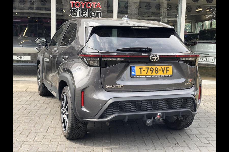 Toyota Yaris Cross 1.5 Hybrid GR Sport | Trekhaak, Parkeersensoren, Half Leer, Elektrische achterklep, Smart Connect, Stoelverwarming