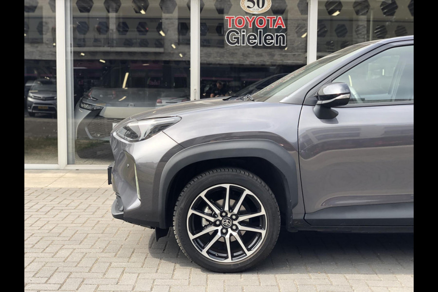 Toyota Yaris Cross 1.5 Hybrid GR Sport | Trekhaak, Parkeersensoren, Half Leer, Elektrische achterklep, Smart Connect, Stoelverwarming
