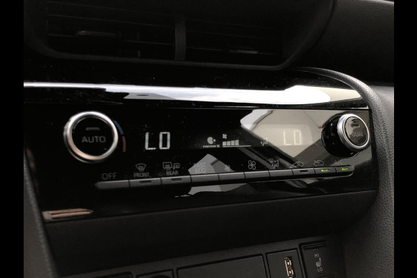 Toyota Yaris Cross 1.5 Hybrid GR Sport | Trekhaak, Parkeersensoren, Half Leer, Elektrische achterklep, Smart Connect, Stoelverwarming