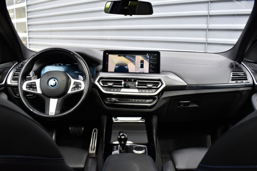 BMW X3 xDrive30e M Sport | Panoramadak | ACC | 20'' Velgen | Gesture Control | Lederen Bekleding |