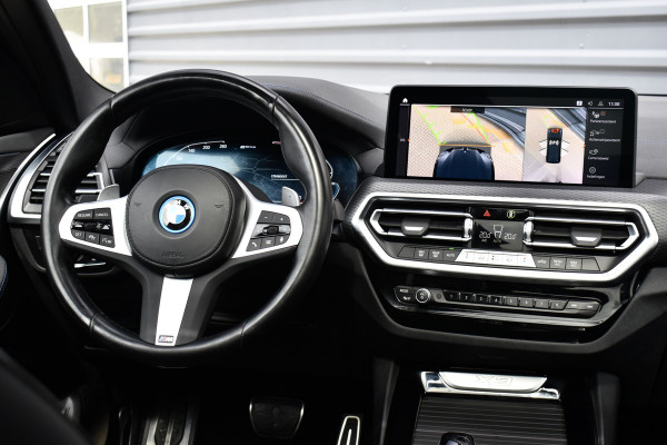 BMW X3 xDrive30e M Sport | Panoramadak | ACC | 20'' Velgen | Gesture Control | Lederen Bekleding |