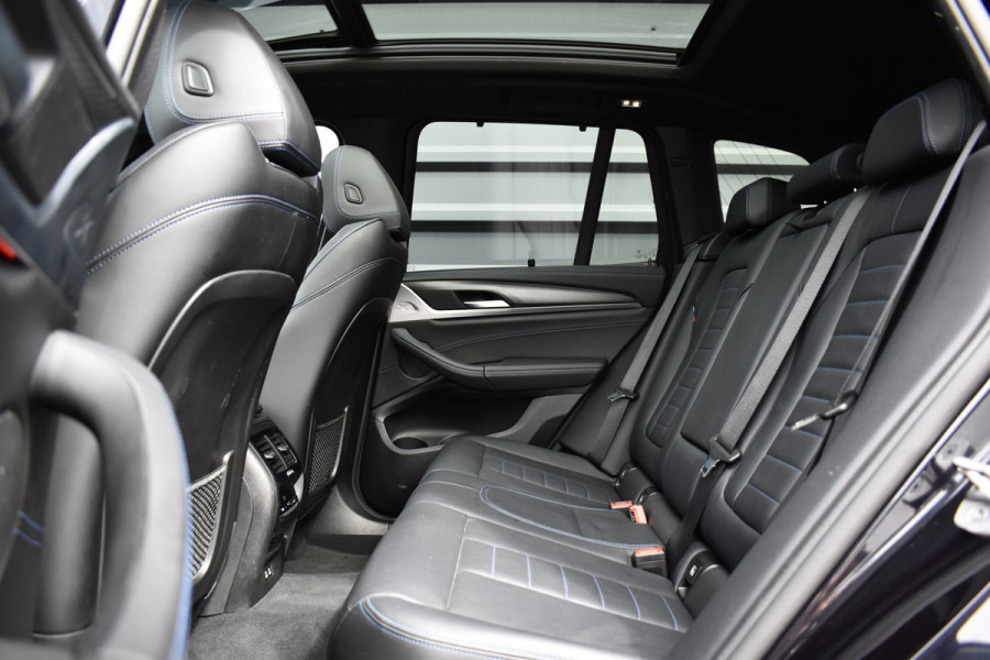 BMW X3 xDrive30e M Sport | Panoramadak | ACC | 20'' Velgen | Gesture Control | Lederen Bekleding |