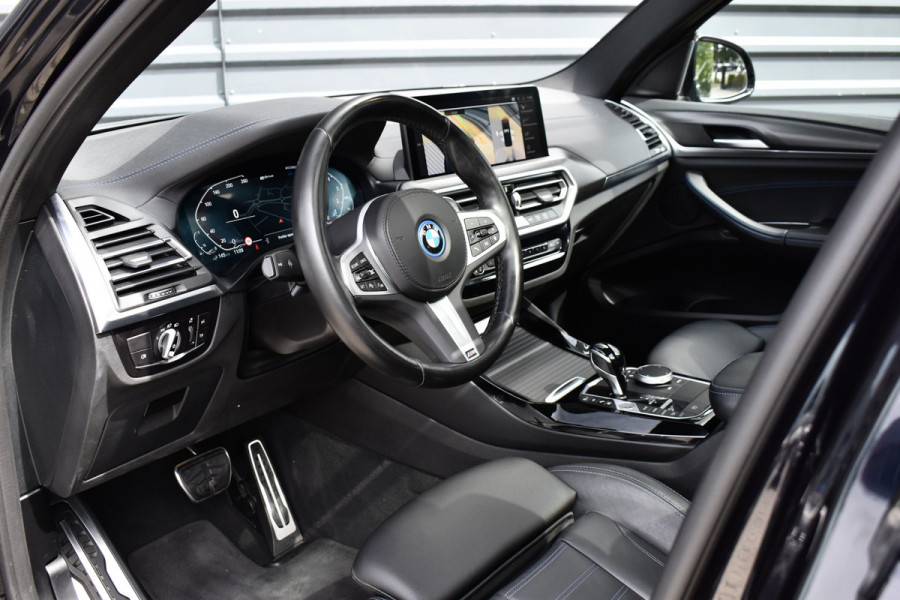 BMW X3 xDrive30e M Sport | Panoramadak | ACC | 20'' Velgen | Gesture Control | Lederen Bekleding |