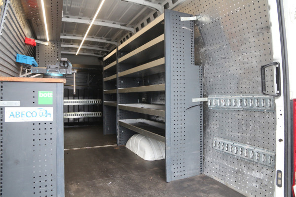 Iveco Daily 3.0 50C18 | Hi-matic | Werkplaats | Laadklep | Navi | Camera | Clima..