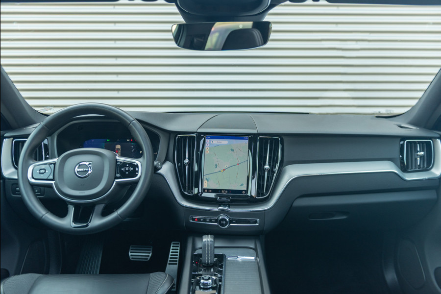 Volvo XC60 T6 Aut. LongRange R-Design Leder Parkeercamera 350pk