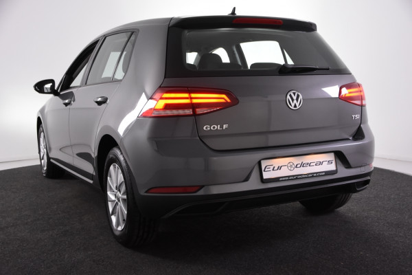 Volkswagen Golf 1.0 TSI Comfortline *Navigatie*Airco*Carplay*