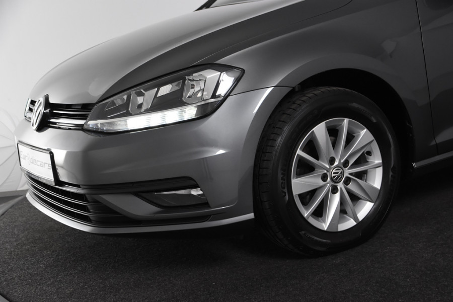 Volkswagen Golf 1.0 TSI Comfortline *Navigatie*Airco*Carplay*