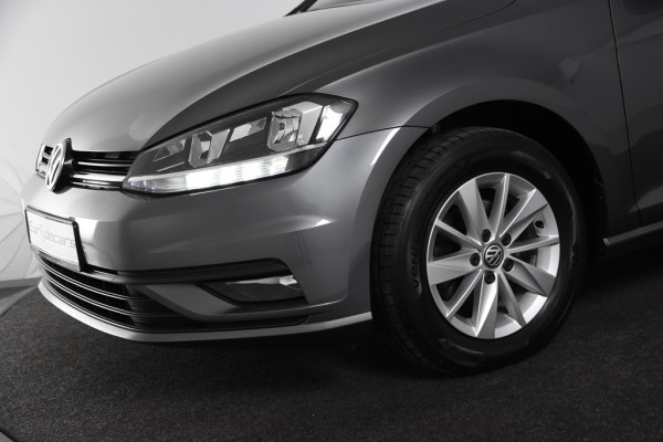 Volkswagen Golf 1.0 TSI Comfortline *Navigatie*Airco*Carplay*