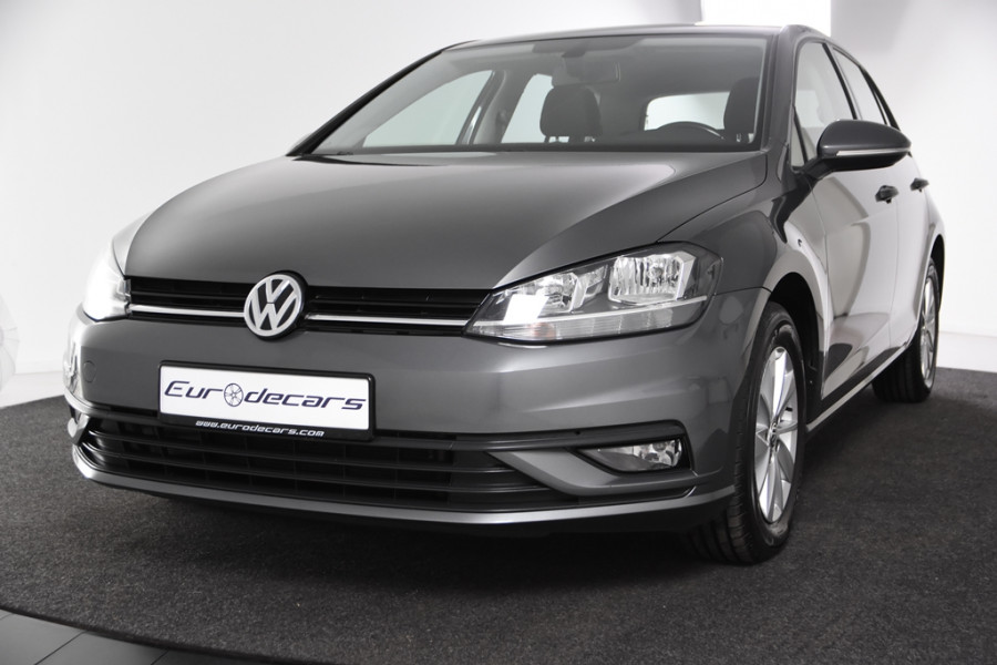 Volkswagen Golf 1.0 TSI Comfortline *Navigatie*Airco*Carplay*