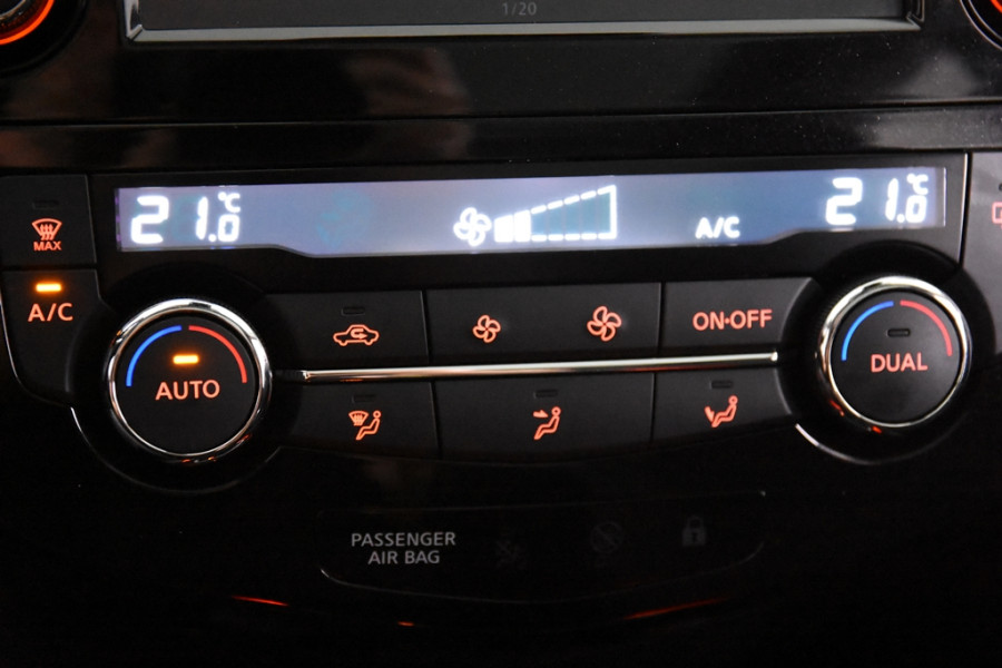 Nissan QASHQAI 1.3 DIG-T Design Edition *Panoramadak*Navigatie*360 Camera*Keyless*