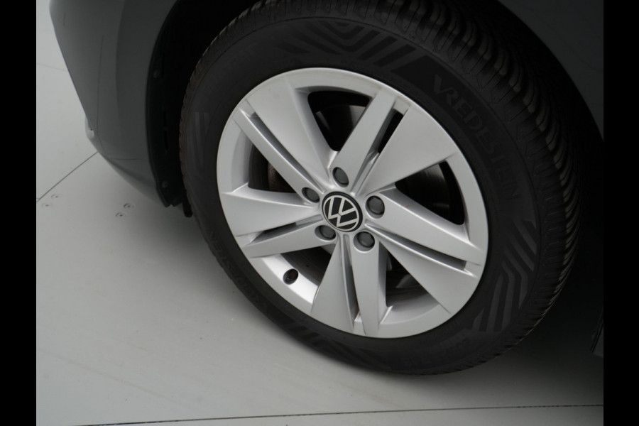 Volkswagen Golf 1.0 TSI 90pk Navi via App Clima Pdc Acc 293