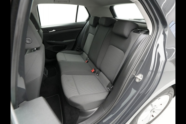 Volkswagen Golf 1.0 TSI 90pk Navi via App Clima Pdc Acc 293