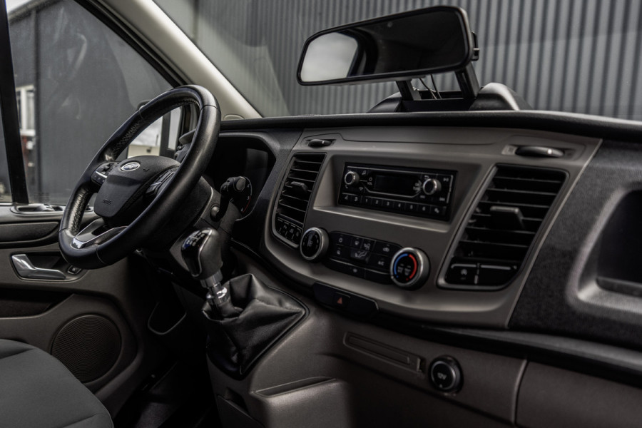 Ford Transit Custom 300 TDCI | L2H1 | LED | Omvormer | Cruise | Airco | PDC | Euro 6