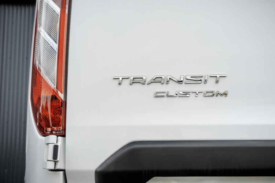 Ford Transit Custom 300 TDCI | L2H1 | LED | Omvormer | Cruise | Airco | PDC | Euro 6