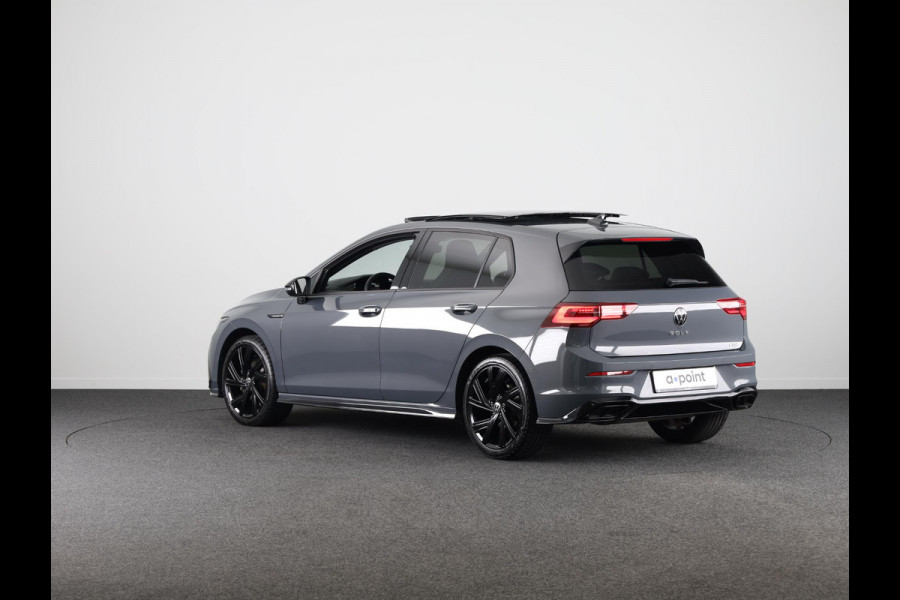 Volkswagen Golf 1.5 eTSI R-Line DSG (Automaat) | Verlengde garantie | Panorama dak | Harman Kardon | Head Up Display | Matrix koplampen | Standkachel |