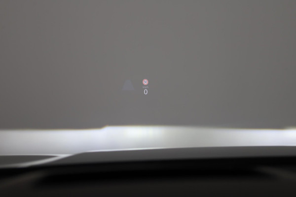 Volkswagen Golf 1.5 eTSI R-Line DSG (Automaat) | Verlengde garantie | Panorama dak | Harman Kardon | Head Up Display | Matrix koplampen | Standkachel |