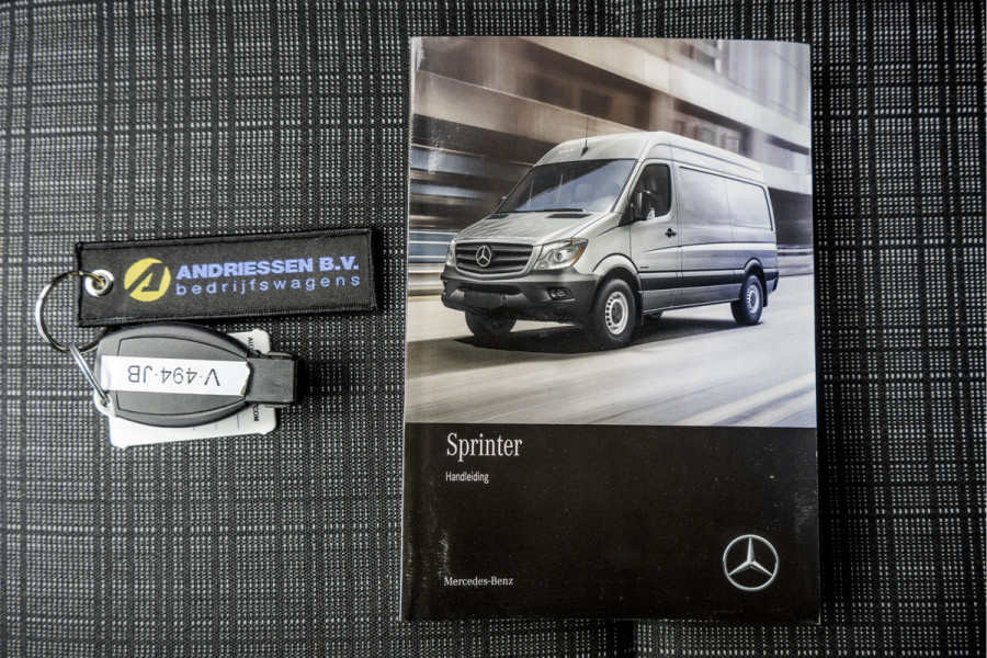 Mercedes-Benz Sprinter 311 CDI L2H2 | Camera | Inrichting | Omvormer | Oprijplaat | Airco | Euro 6