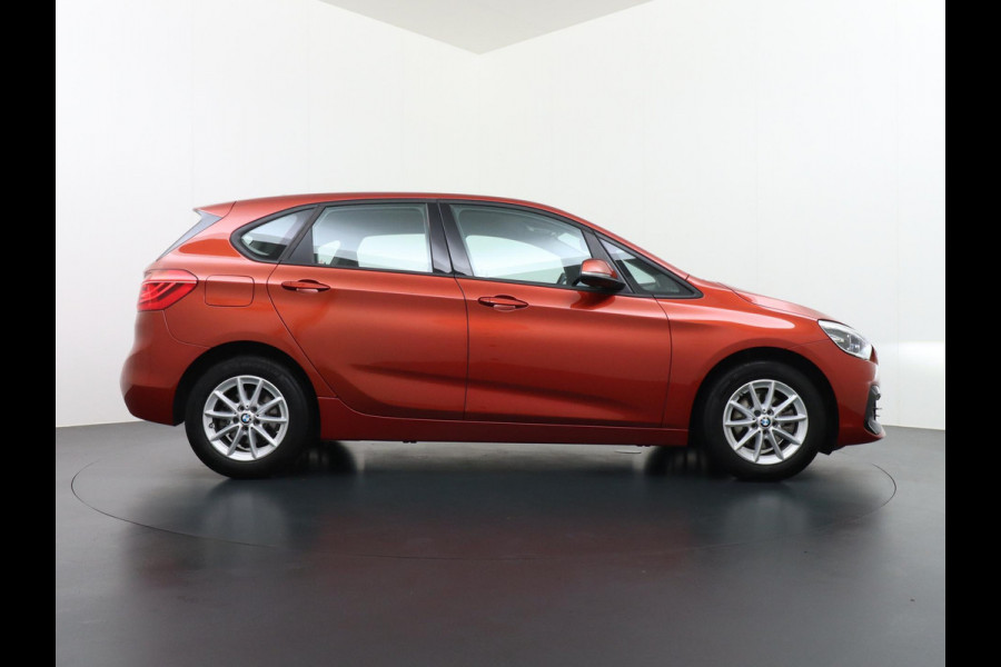 BMW 2 Serie Active Tourer 218i Executive Edition ORIG. NL. NAP KM. | HEAD UP | RIJKLAAR INCL. 12 MND. BOVAGGARANTIE