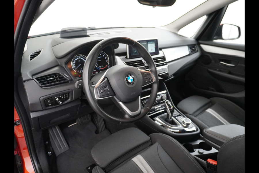 BMW 2 Serie Active Tourer 218i Executive Edition ORIG. NL. NAP KM. | HEAD UP | RIJKLAAR INCL. 12 MND. BOVAGGARANTIE