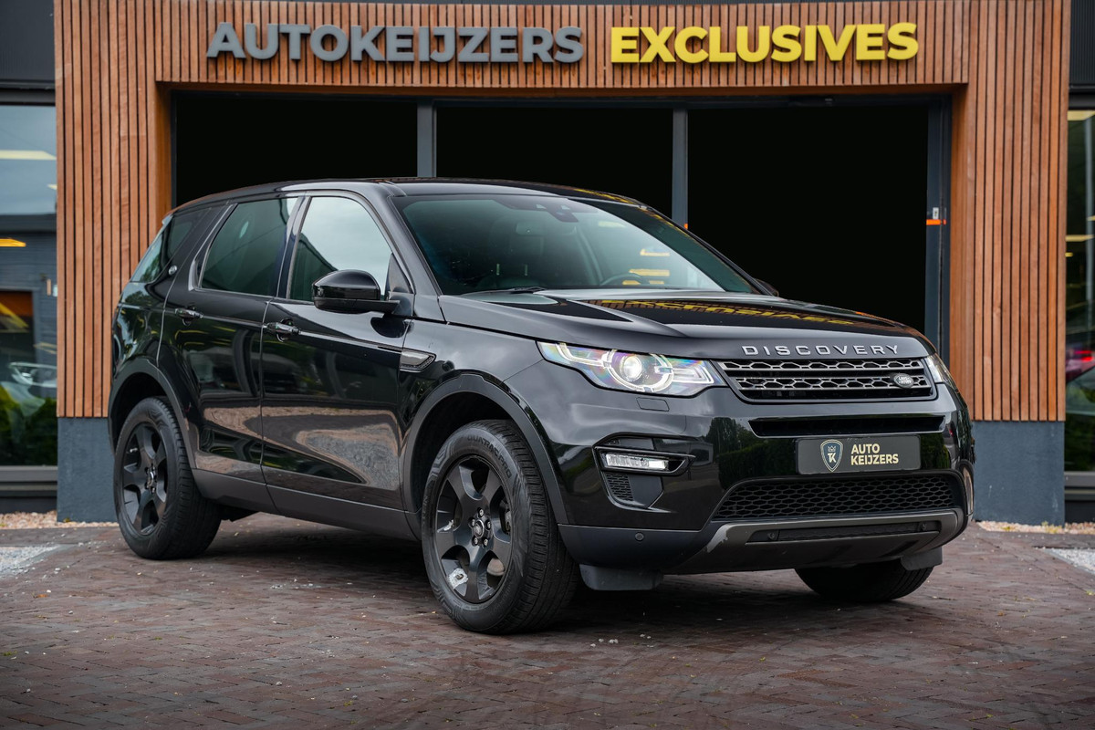 Land Rover Discovery Sport 2.0 eD4 SE Panoramadak Leer Stoelverw. Navigatie Xenon Trekhaak 18''LM Land Rover Discovery Sport 2.0 eD4 SE Panoramadak Leer Stoelverw. Navigatie Xenon Trekhaak 18''LM