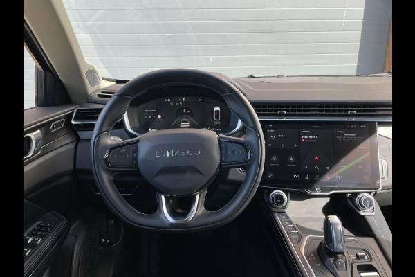 Lynk & Co RS Shadow Edition 1.5 262PK Pano 360 Camera Navi Adapt cruise 262PK Elekr. Achterklep Trekhaak