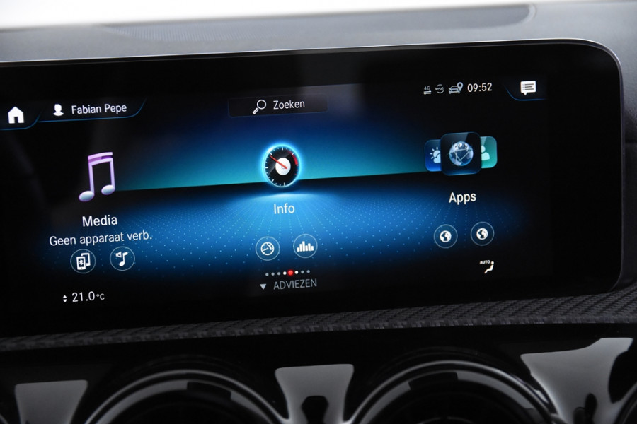 Mercedes-Benz A-Klasse 160 Style *1ste Eigenaar*Navigatie*DAB*camera*Stoelverwarming*