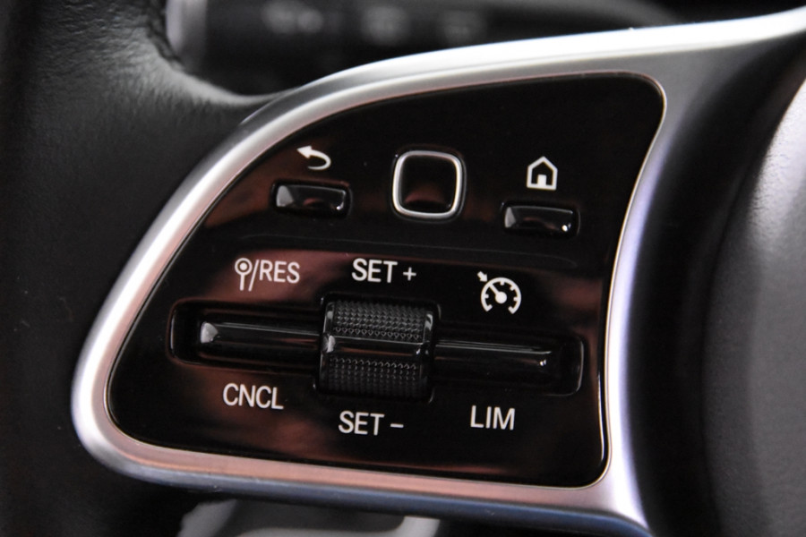 Mercedes-Benz A-Klasse 160 Style *1ste Eigenaar*Navigatie*DAB*camera*Stoelverwarming*