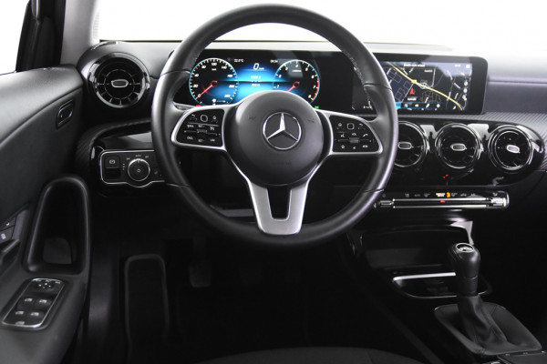 Mercedes-Benz A-Klasse 160 Style *1ste Eigenaar*Navigatie*DAB*camera*Stoelverwarming*